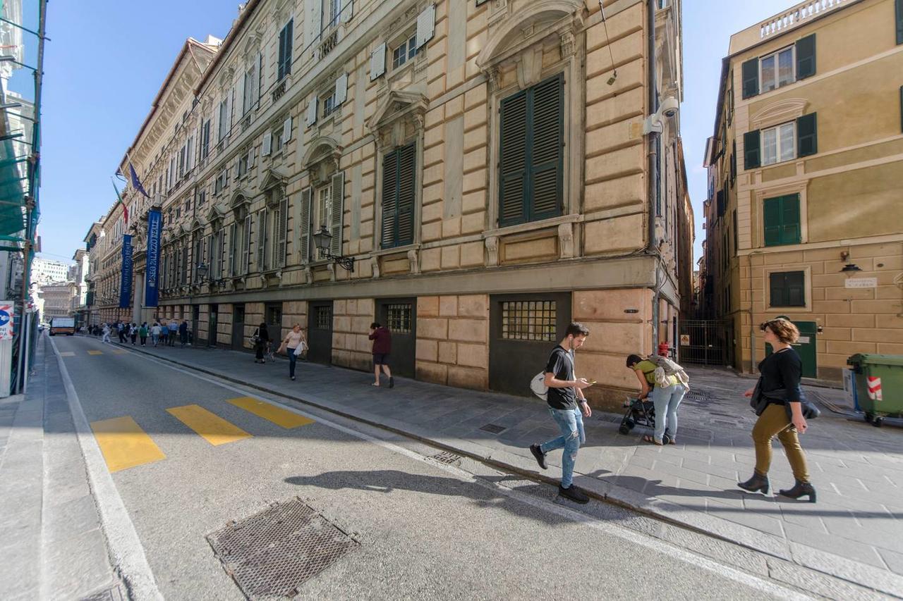 Joivy Sunny Apartment With Panoramic Terrace And Stunning View Genova Eksteriør billede