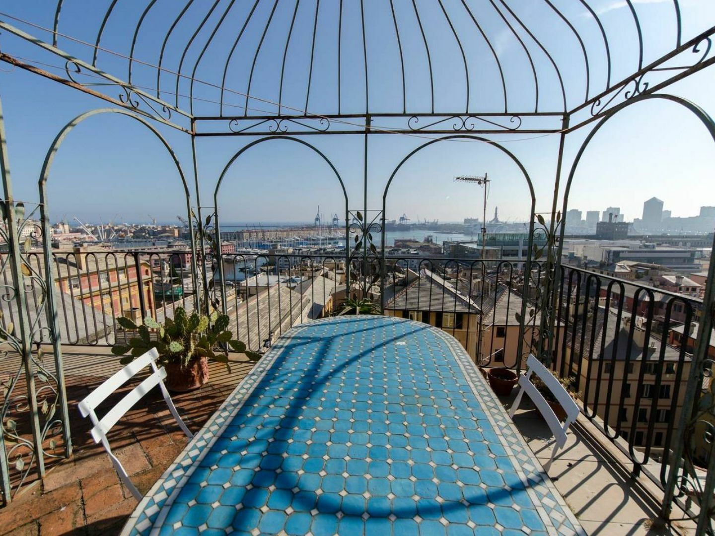 Joivy Sunny Apartment With Panoramic Terrace And Stunning View Genova Eksteriør billede